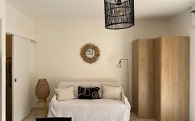 Appartement avec terrasse, jardin, parking en bord de mer